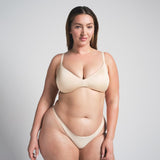 Wireless Form Push-Up Plunge Bra
