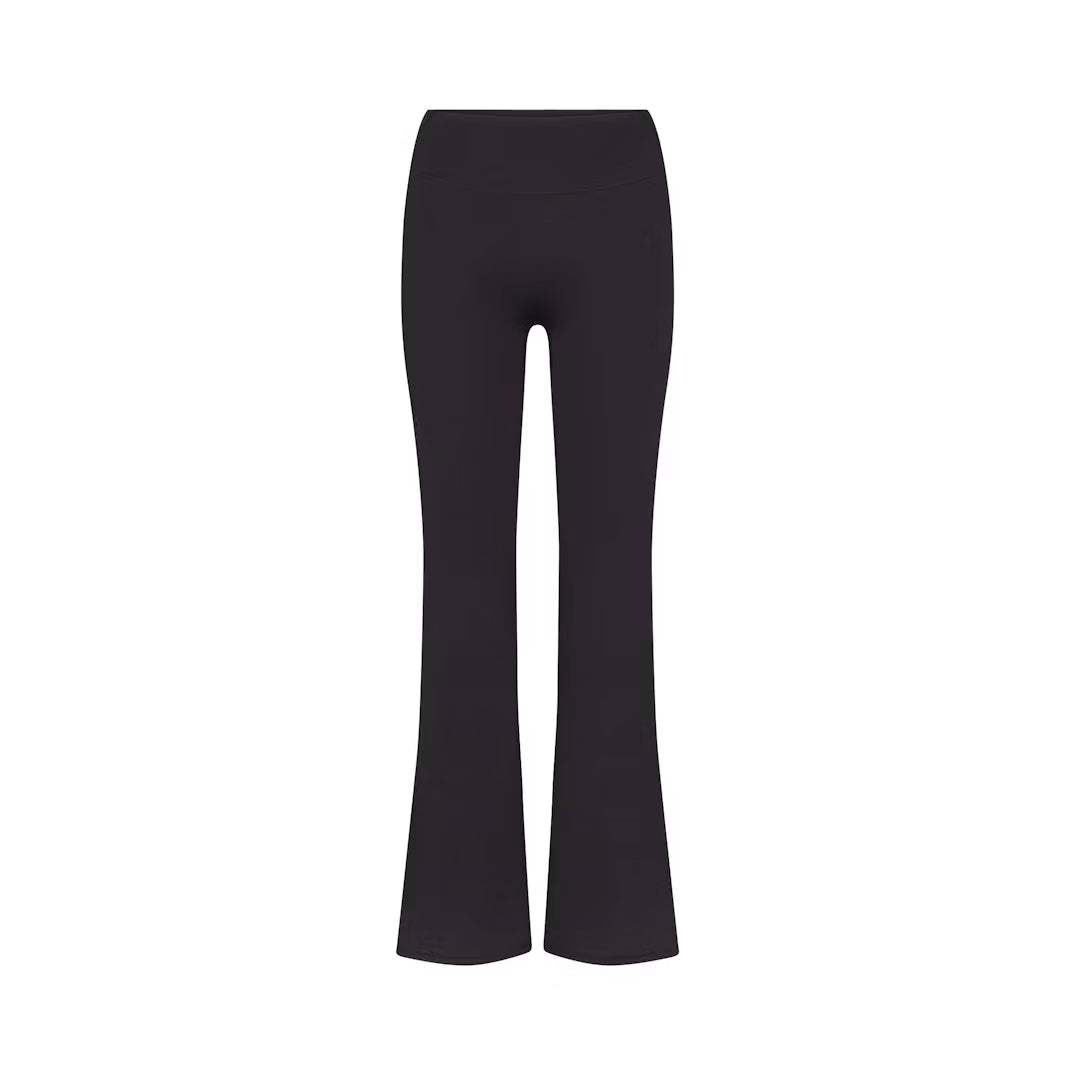 Matte Slim Flare Legging