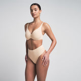 Smoothing Intimates Unlined Minimizer Bra